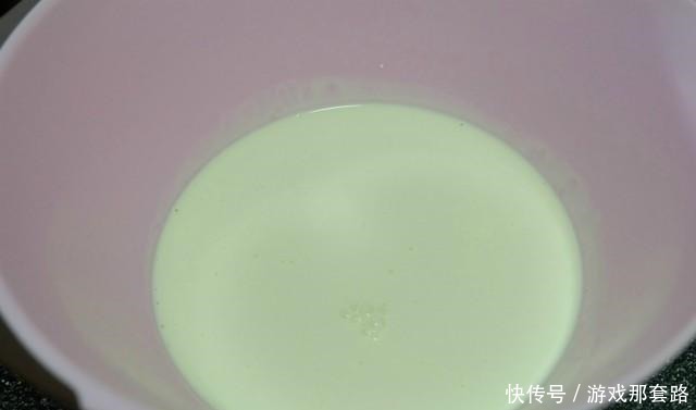 分享|蛋糕亲手做,美味更健康,详细步骤分享,掌握做法,比买的还好吃