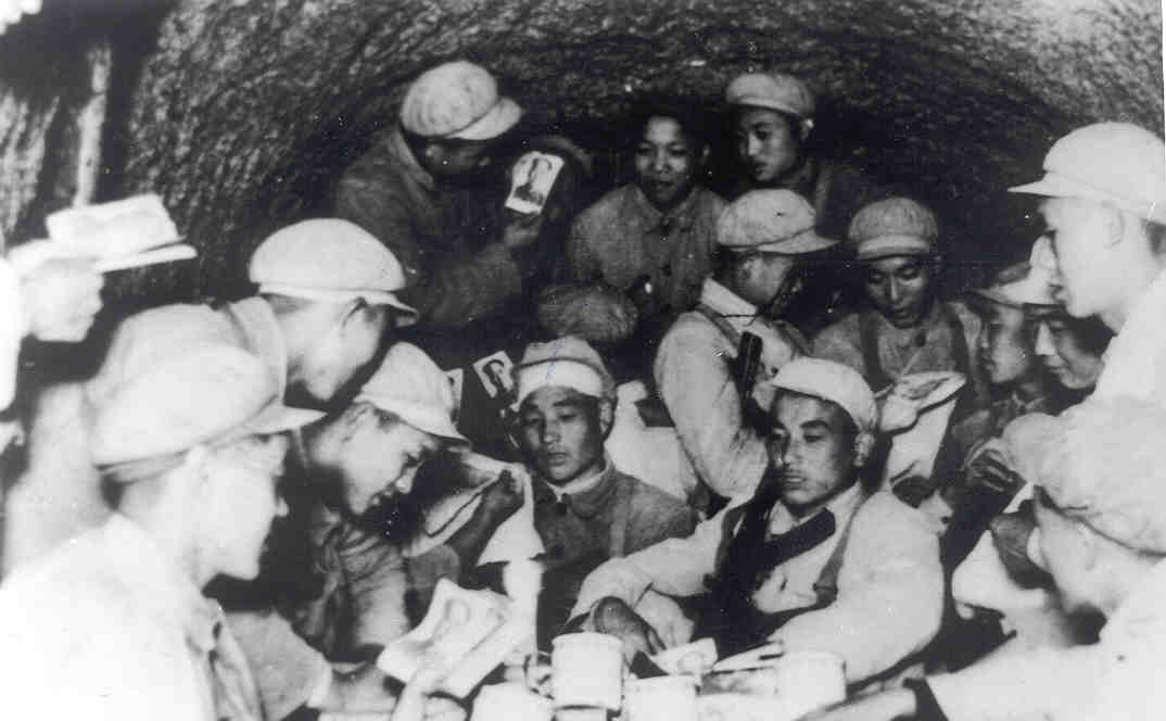 抗美援朝|抗美援朝外国人评价如何?志愿军用胜利,让在中国的日本战俘清醒