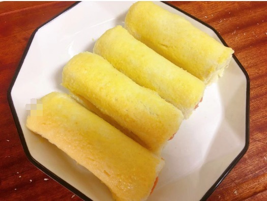 吐司|最近超火的快手早餐,卷一卷5分钟出锅,一口一个真过瘾,好吃
