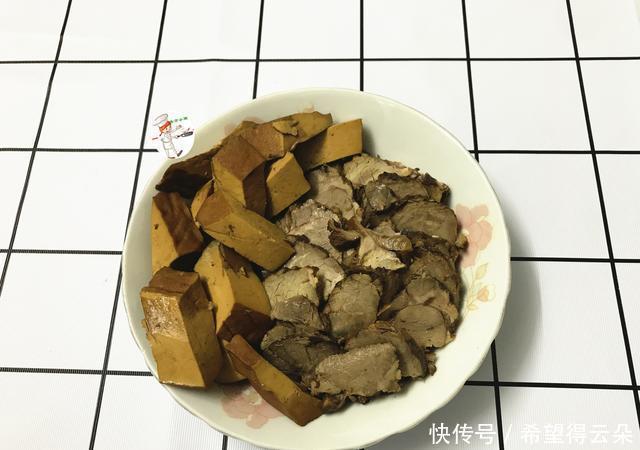 对虾|三口人晚餐,两菜一汤,有肉有虾有蔬菜,简单不浪费,比点外卖强