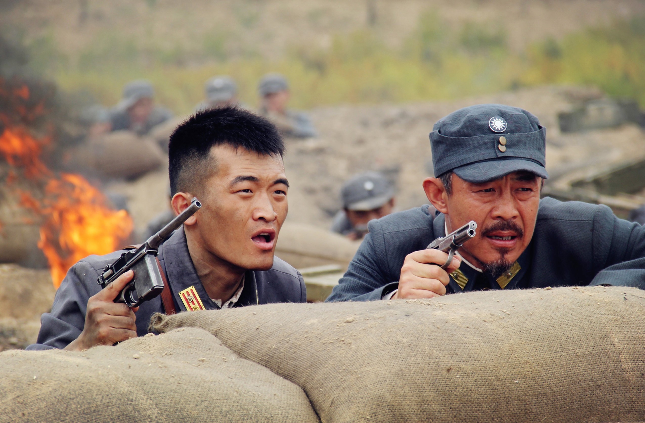 生死|蒋介石曾两次暗杀李宗仁:他们如何由相亲相爱的结拜兄弟一步步变成生死敌人