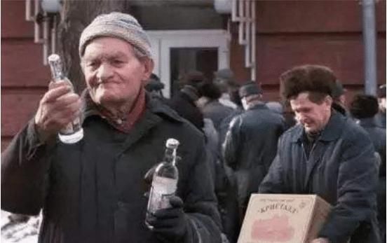 困惑|俄罗斯人很困惑,这样东西挺贵,中国人为何把它当水喝