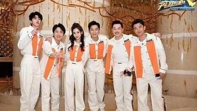 加盟|邓超新综艺《哈哈哈哈哈》官宣,鹿晗,陈赫也加盟,网友:真正的跑男?