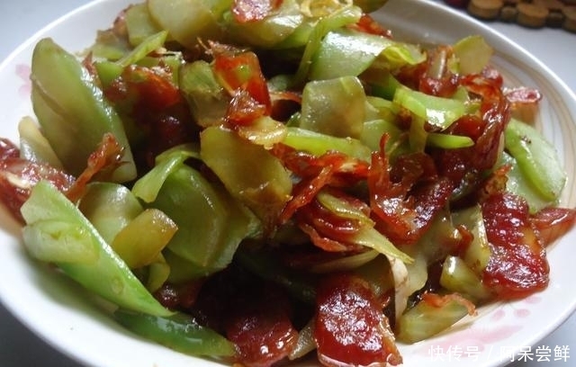 百叶|精选美食：莴笋炒香肠，辣酱炒扇贝，莴笋炒腊肉，牛百叶炒蒜薹