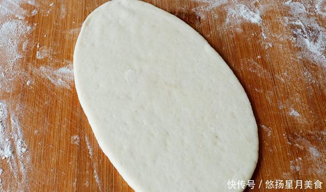 个个|秋天,少吃馒头包子多吃它,锅中一烙,个个空心,暄软又好吃