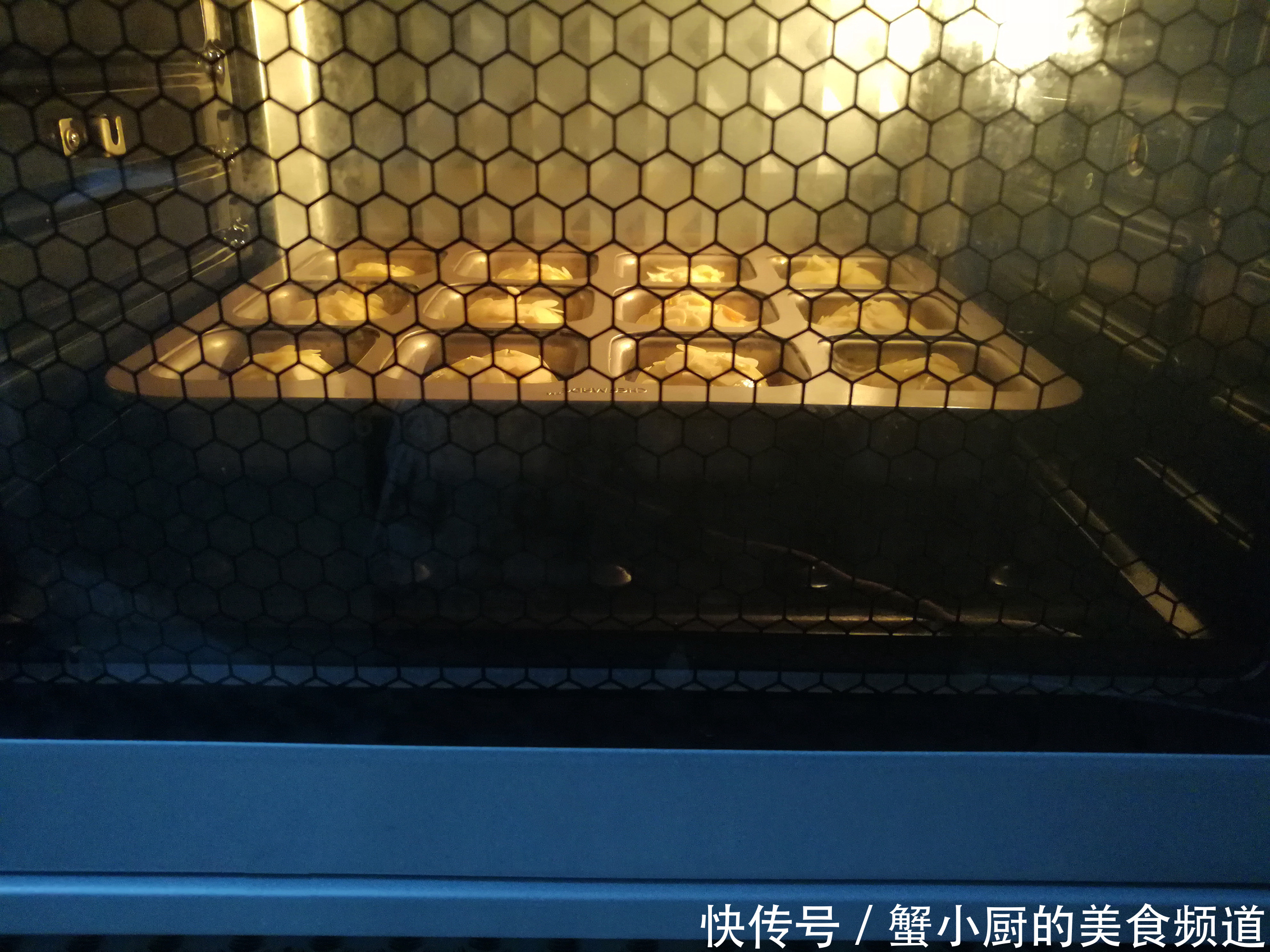 不硬|用了6年的面包配方,香甜松软细腻,放3天也不硬,比买的还好吃