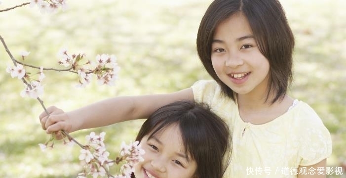 家长|少女“大姨妈”初来乍到,白色裤子被染红印,自己却浑然不知!