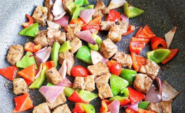 制作方法|别只知道吃猪肉了,大暑过后这肉最养人,再贵也不要省,强健筋骨!