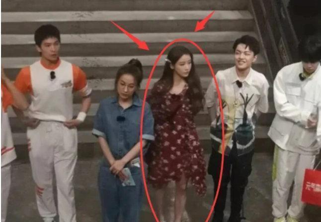 男神|姜贞羽资源不输硬糖少女!与杨洋、黄明昊一众顶流男神合作!