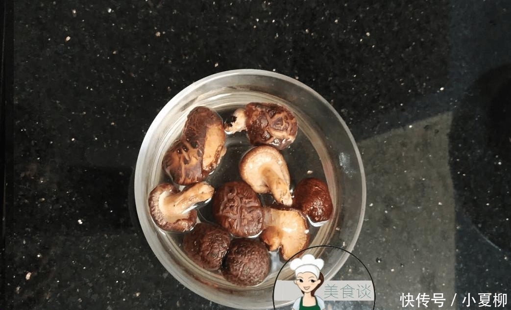 天热|天热儿子说没胃口, 我蒸了这道菜, 儿子立马胃口大开, 连吃3碗饭