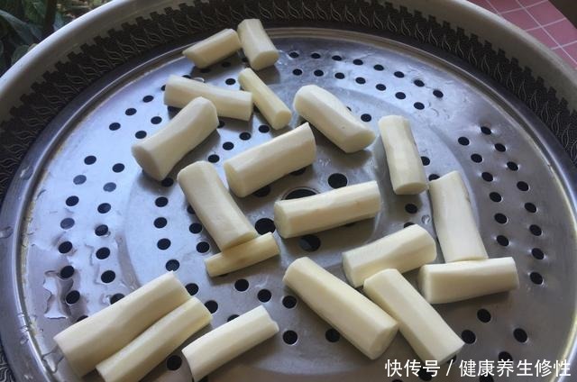 绵软|蔬菜也能做甜甜圈,绵软香甜,不油炸易消化,孩子一口气能吃仨