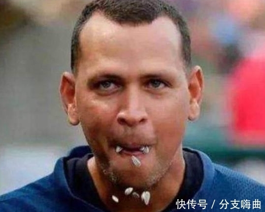 看球的时|阿根廷人:中国人真奇怪,这么难吃的东西为何每次看球都要吃?