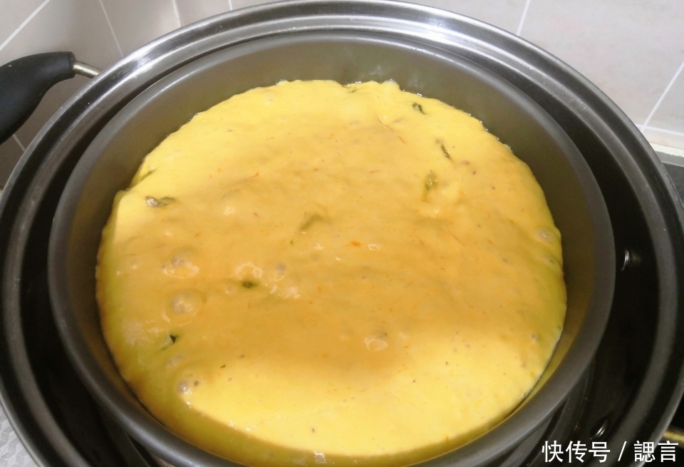 馒头|入秋后，此面食要常吃，对脾胃好，简单好做不揉面，比馒头香