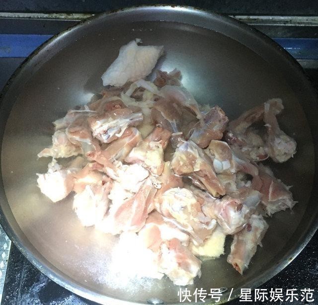 入味|酱鸡骨棒，喷香入味，超级下饭