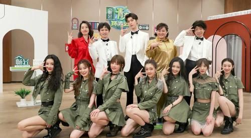 动作|被指让硬糖少女做不雅动作,杨迪我必须和你杠到底,暗指对赵粤粉丝寒心