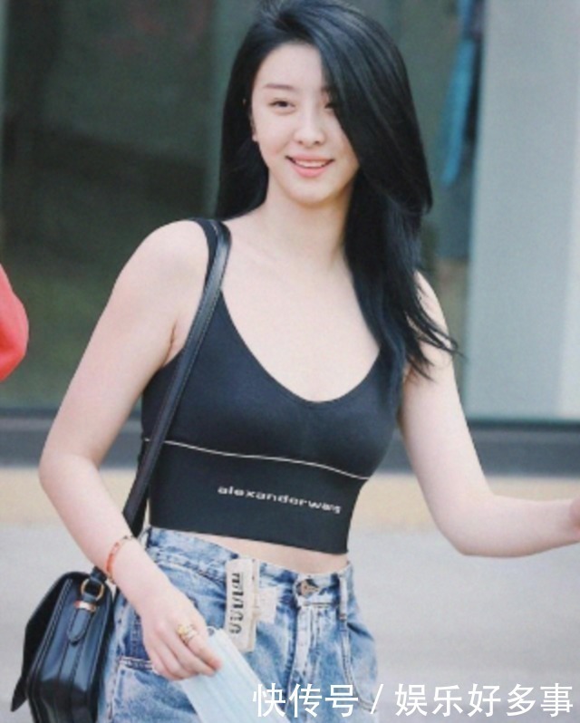 明星|赵小棠当众整理内衣为了出道竟然可以如此不自爱