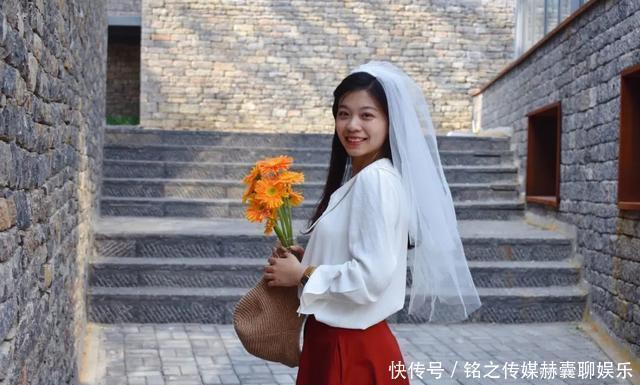 操作|脱下工装,这些电网女神竟这么美!