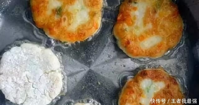  煎饼果子|这才是煎饼果子最好吃的做法,煎饼香,果子酥,比外面卖的还好吃
