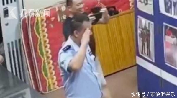 回事|5个小朋友派出所门口来回张望，到底咋回事？