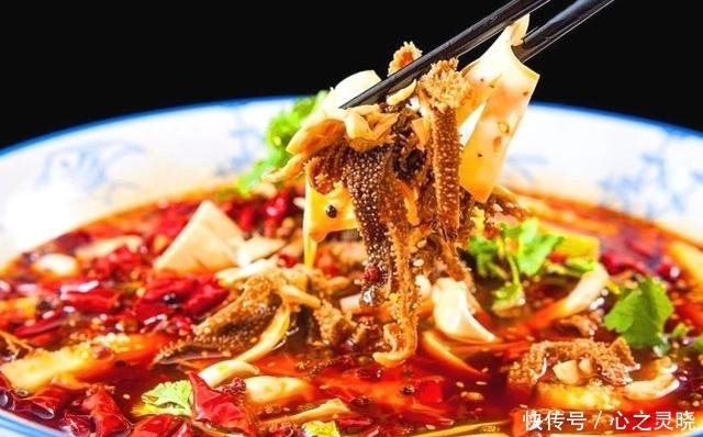 毛血旺|毛血旺的家常做法,汤汁红亮,麻辣鲜香,比外面卖得还好吃!