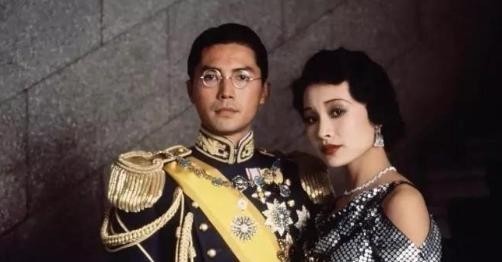 AG尊龙凯时- 尊龙凯时官方网站- 尊龙凯时APP下载陈冲《末代皇帝》后无人超越20岁去美国闯荡！