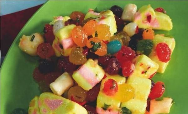 真香|惹怒食堂阿姨是啥后果火龙果鸡腿不算啥,看到图4“真香”