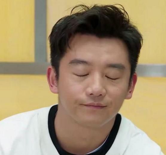 郑恺|跑男家族玩游戏过于认真,触及郑恺的底线,郑恺几次黑脸想发飙