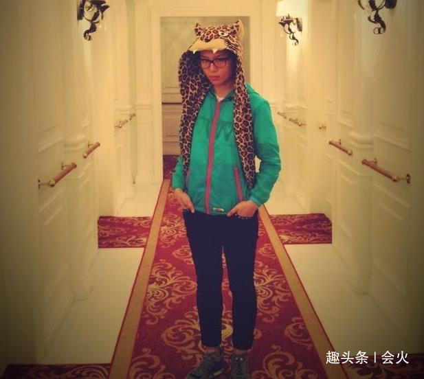 周笔畅|超女亚军周笔畅豪宅曝光!两个厨房分中西式,一个冰箱专门放面膜