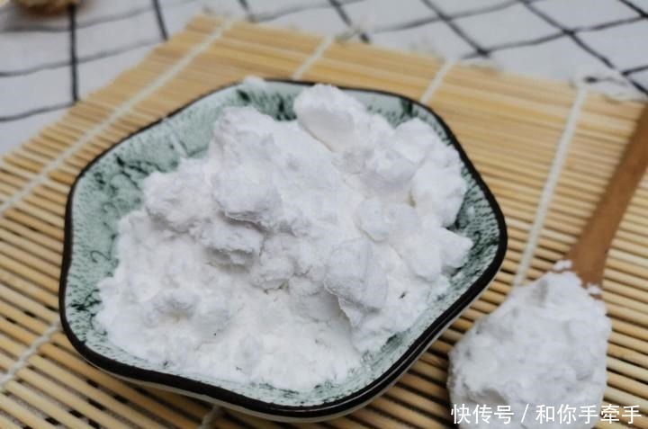 弄懂|生粉和淀粉一字之差,用途却大不相同,弄懂4个区别,你就是大厨