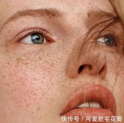  皮肤|常戴口罩一不小心惹上痘痘和起皮？打响紧急护肤战！