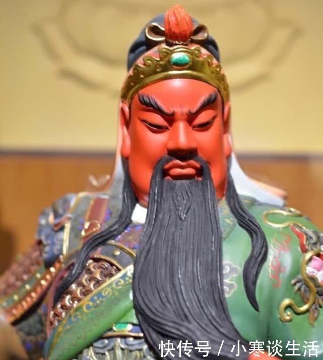 代价|为何民间供奉的大多是“闭眼关公”?老木匠:他睁眼的代价太大了