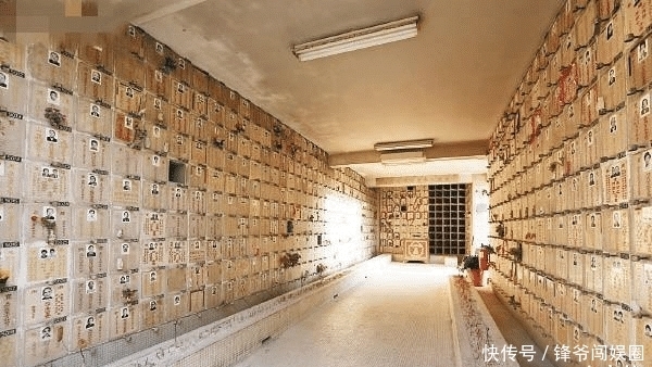 追悼会|何鸿燊追悼会结束遗体仍未下葬,存放环境被曝光后,也太有排面了吧