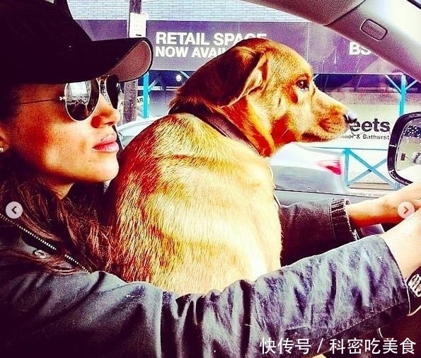 谈话|梅根与知名评论员后院谈话,脚放凳子上显真性情,全程无王室架子