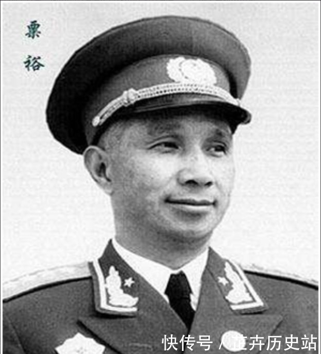 战争|周总理为何拒绝粟裕当元帅,刘少奇晚年才明白他的良苦用心