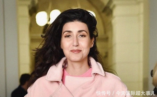 拉登|拉登侄女撂狠话:特朗普必须连任,若拜登当选911或会再次上演