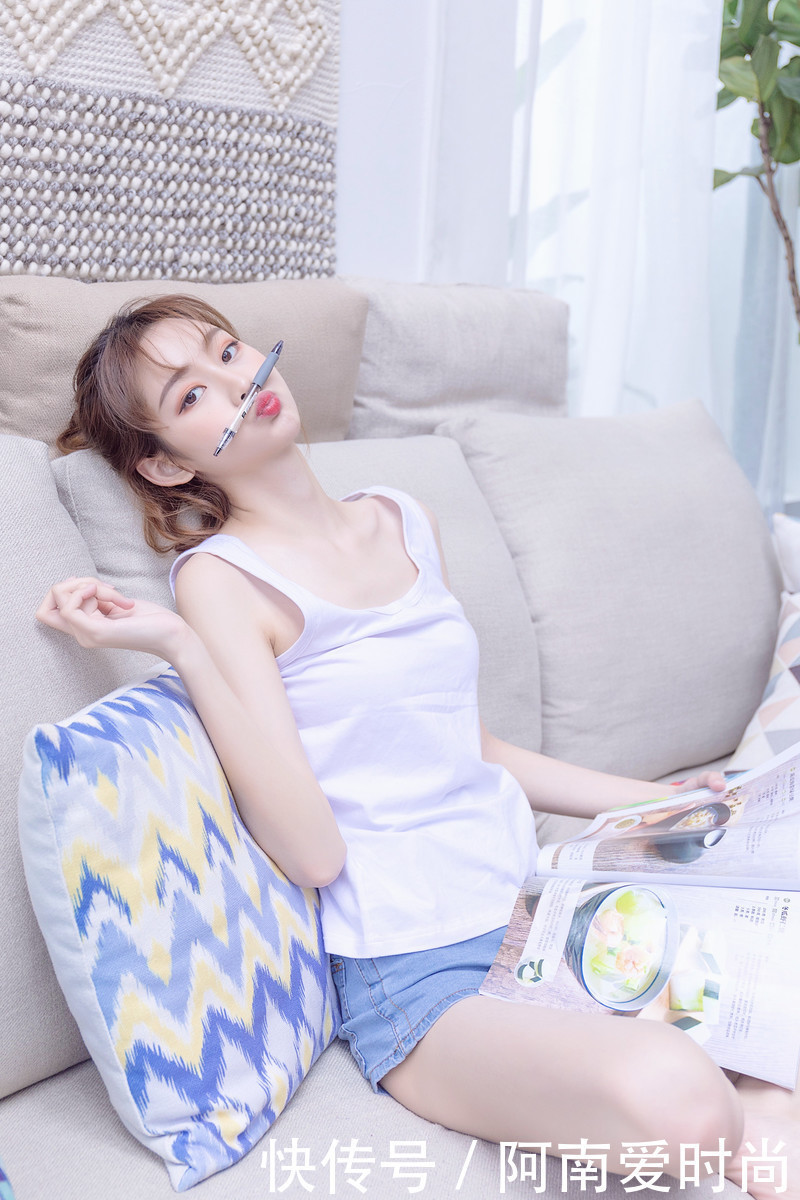 美女|摄影写真吊带背心美女,清新白嫩美腿诱惑写真