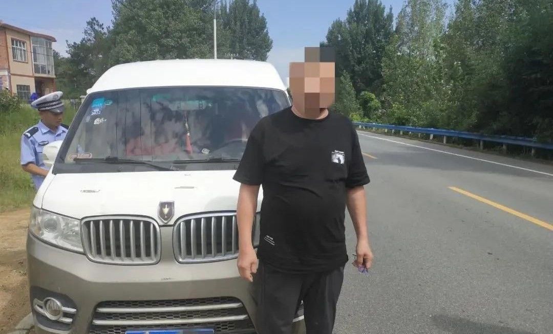 曝光|商城县公安局交警大队曝光2起农村面包车超员典型案例