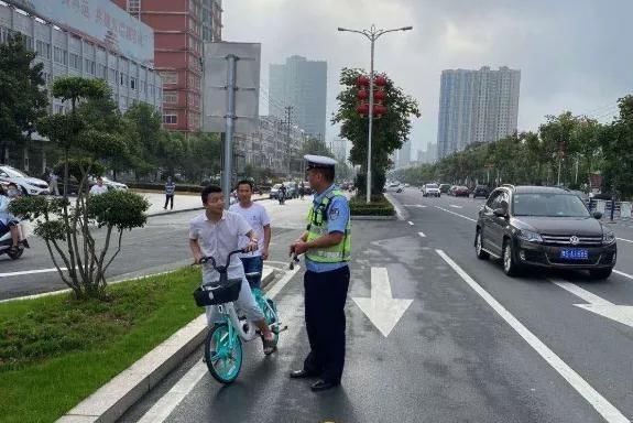 闯红灯|曝光｜|这些不文明交通违法行为被曝光，看看谁“出镜”了