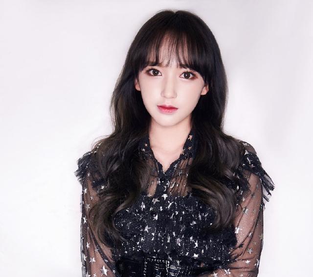 程潇|明星一跳舞就变脸王一博变妖娆,程潇变性感,易烊千玺最特殊