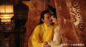 清朝|一个清朝皇帝的一天：凌晨四点就起来读书，晚上十点回后宫翻牌子