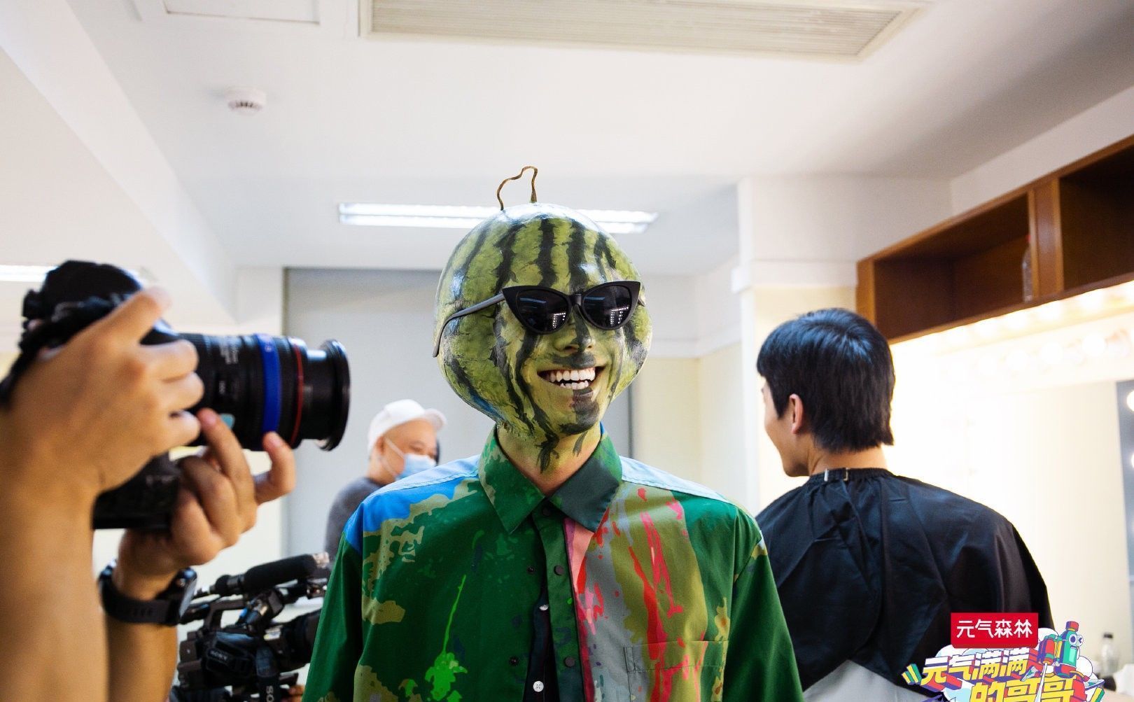  男人|今年最好笑的综艺！胡军杨洋领着一群男人天南海北地玩捉迷藏