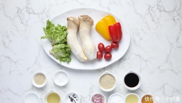  美味|杏鲍菇新吃法，少油低卡好美味，原来加了这味酱汁