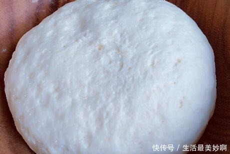 不用|家庭版叫花鸡,不用烤箱也不用泥巴,鸡肉鲜香软烂又多汁,特好吃