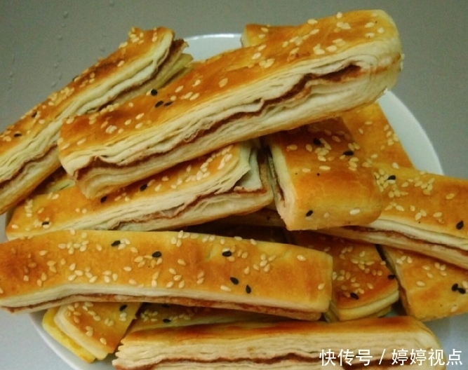 面粉|1碗面粉,1碗豆沙,做家人爱吃的千层饼,层层香软,一盘不够吃