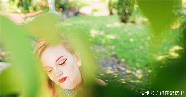 离婚|和老婆分床睡18年被离婚,看了老婆的朋友圈,丈夫才知错得离谱