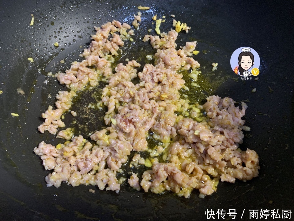 1汤匙|做“麻婆豆腐”时,切记豆腐万万别焯水,掌握这1招,又香又入味