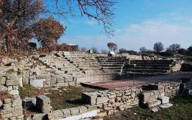 古希腊|“不以规矩,不成方圆”,从基隆暴动看古雅典时代制度的变迁