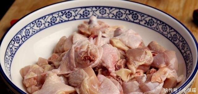 入味|黄焖鸡最简单的家常做法,秘方配料告诉你,鸡肉软烂好吃又入味