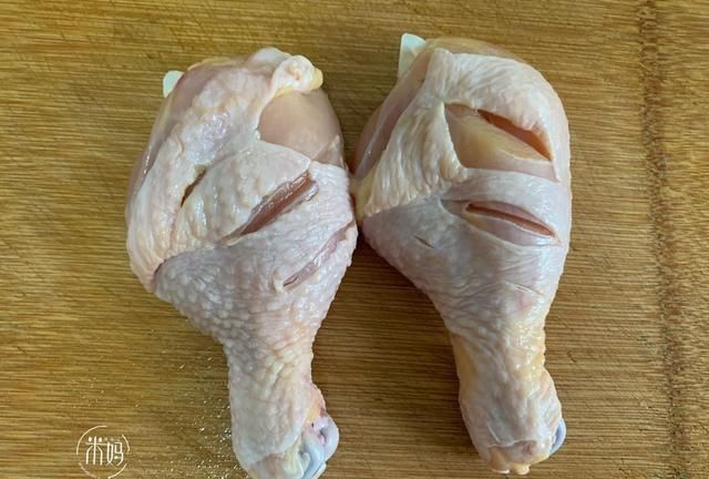  抢光|鸡腿的新吃法，不放油不放水，没想到这么好吃，上桌就抢光