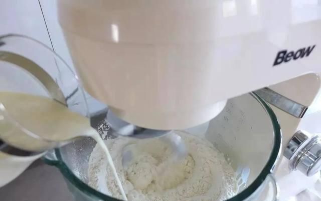 搅拌|挤挤小熊包,简单造型就是那么可爱,尤其是小孩子会特别喜欢